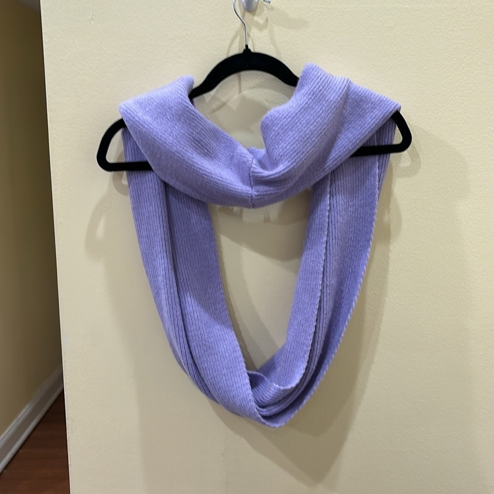 ⭐️Infinity Scarf - Picture 2 of 2